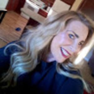 Meet your Posher, Kelli